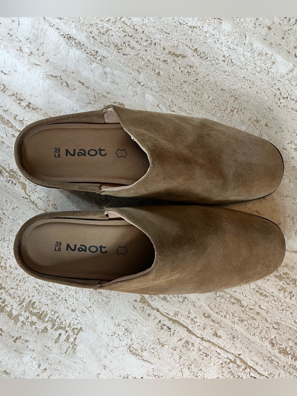 Naot | Dedicate Heeled Mules | Warm Tan Suede | Size 8 / EU 39